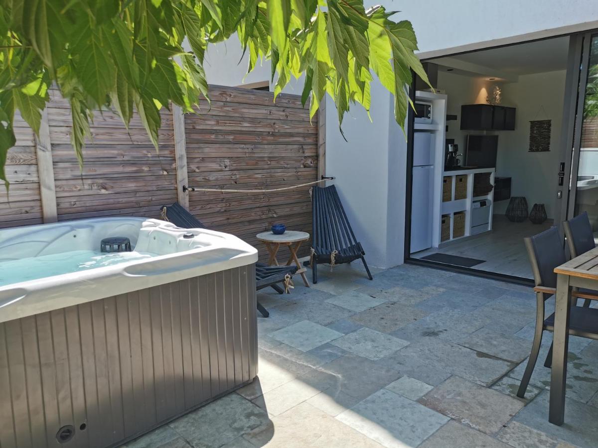 Casa Louise Suites And Spas Privatifs Sainte-Maxime Eksteriør bilde