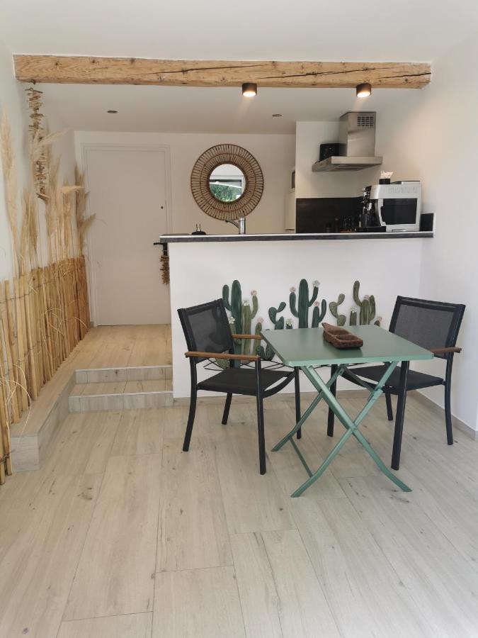 Casa Louise Suites And Spas Privatifs Sainte-Maxime Eksteriør bilde